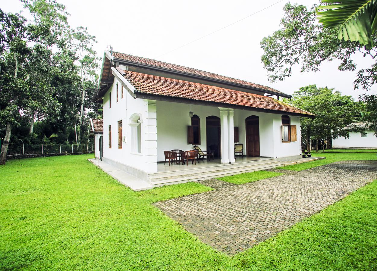 אהנגאמה Villa Indrasiriya מראה חיצוני תמונה