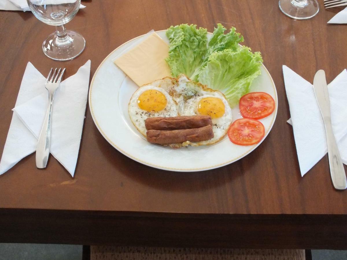 אהנגאמה Villa Indrasiriya מראה חיצוני תמונה